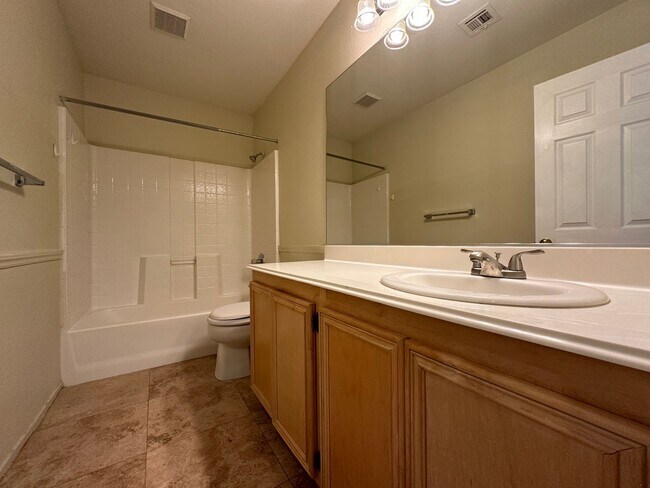 Building Photo - PECCOLE RANCH