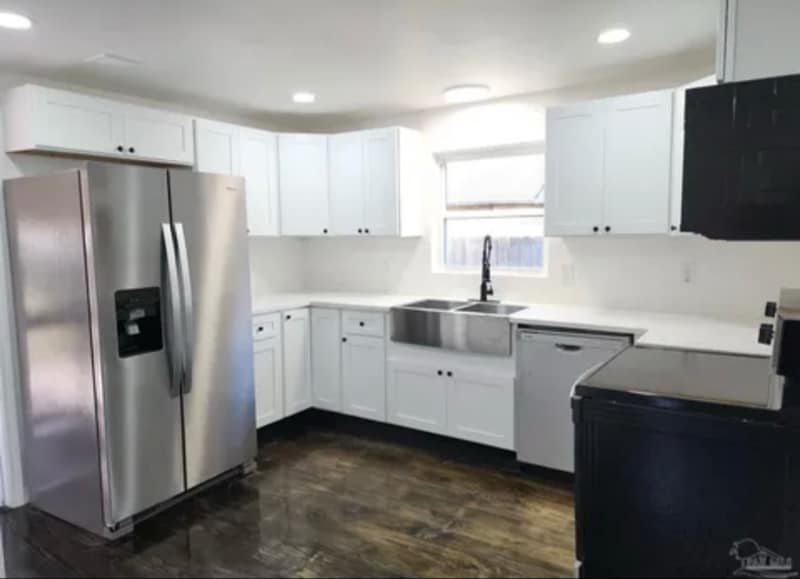 Building Photo - 213 Wilson Ave