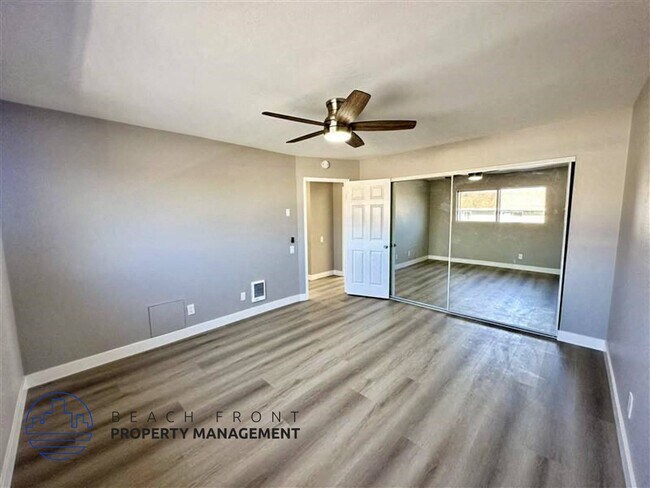 Building Photo - 2215 Nelson Ave.