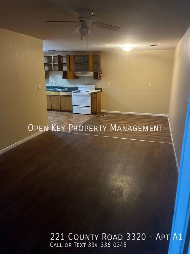 Apartment Available Now 221 County Rd 3320 Brundidge AL 36010