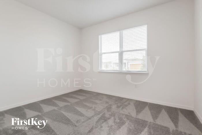 Building Photo - 503 Crown Rose Dr