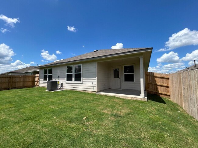 Building Photo - New 4 Bd 2 Ba Home Available for Move In!