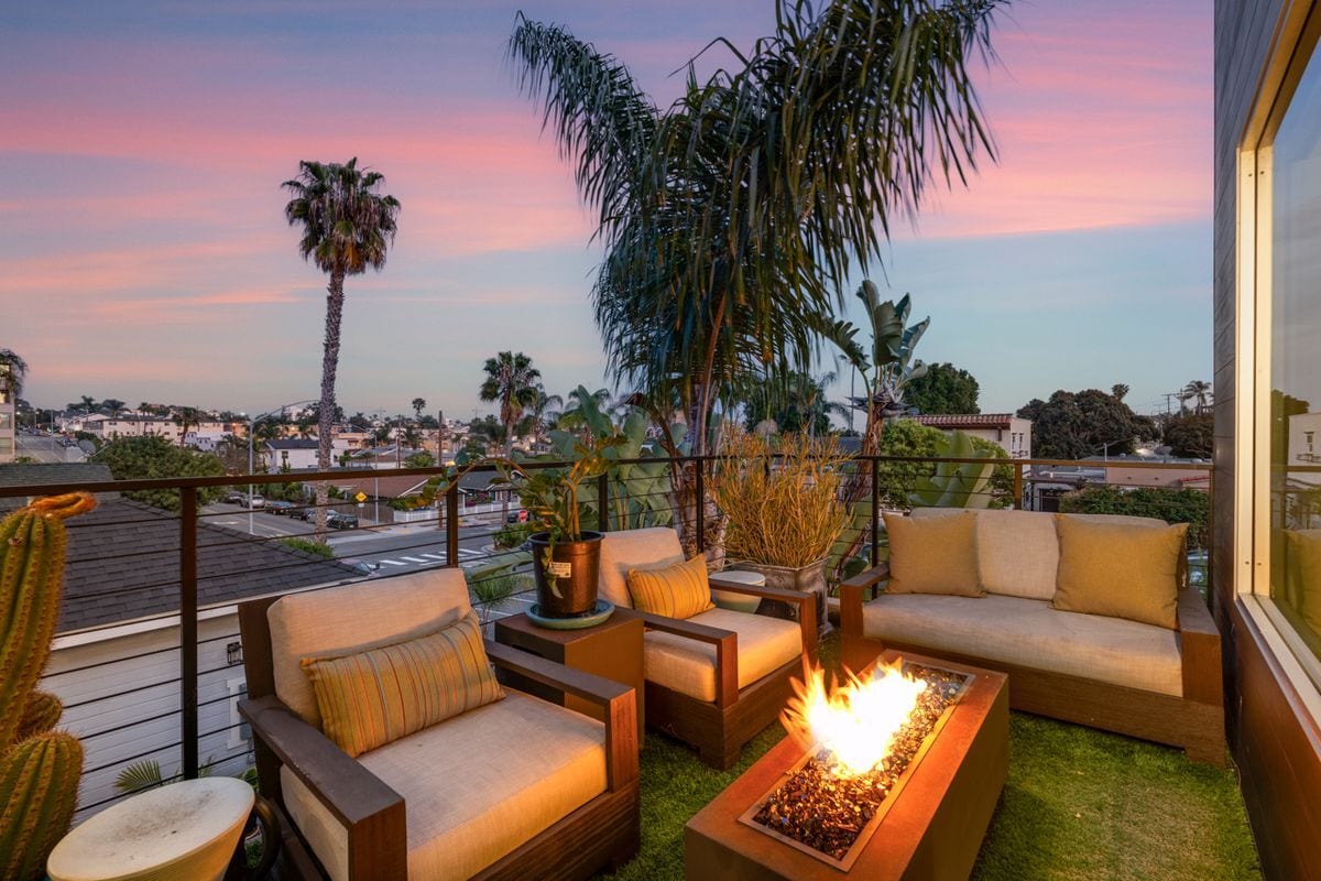 Building Photo - 1928 Howard Ave