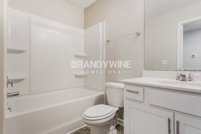 Building Photo - 1053 Woodbridge Blvd