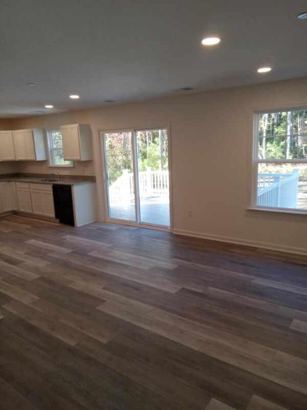 Building Photo - 119 Cecil Rd