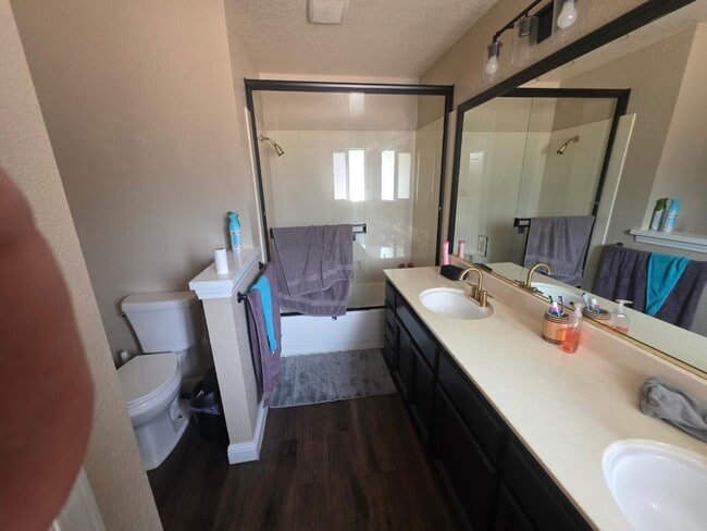 Building Photo - 5761 Caribbean Cir