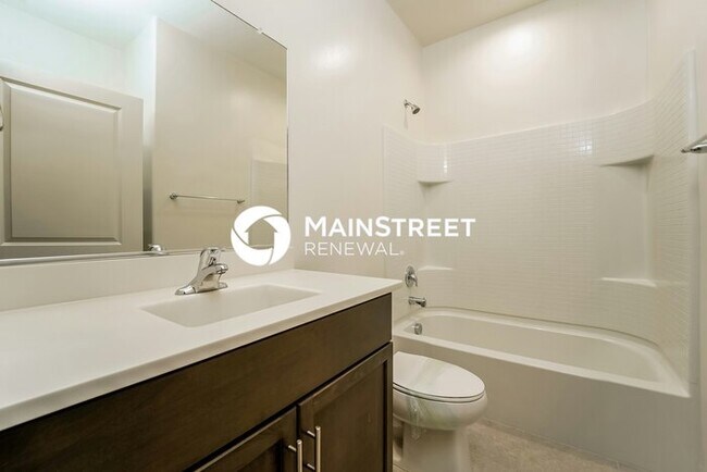 Building Photo - 3 Bedroom Pet-Friendly Home in Marana, AZ with Main Street Renewal