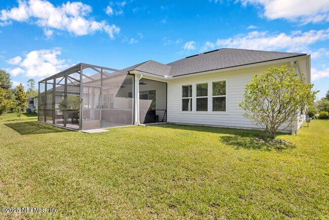 Building Photo - 323 Glenneyre Cir