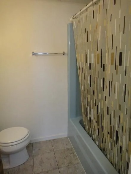 Building Photo - 213 Lincoln St