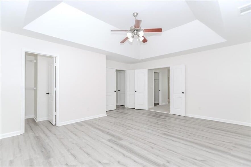 Building Photo - 2023 Jameson Cir NE