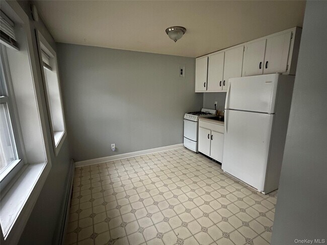 Building Photo - 534 Milligan Ln