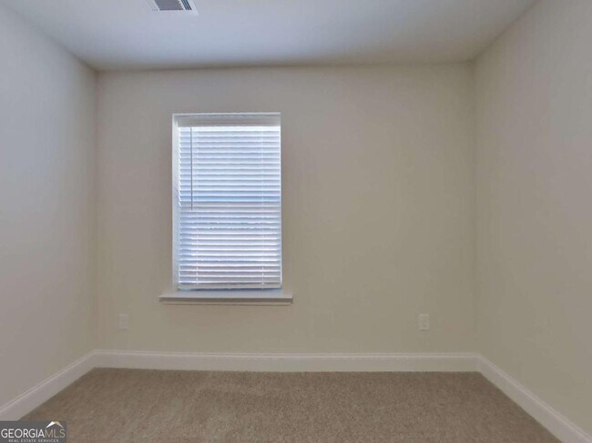 Building Photo - 615 Cantrell Dr