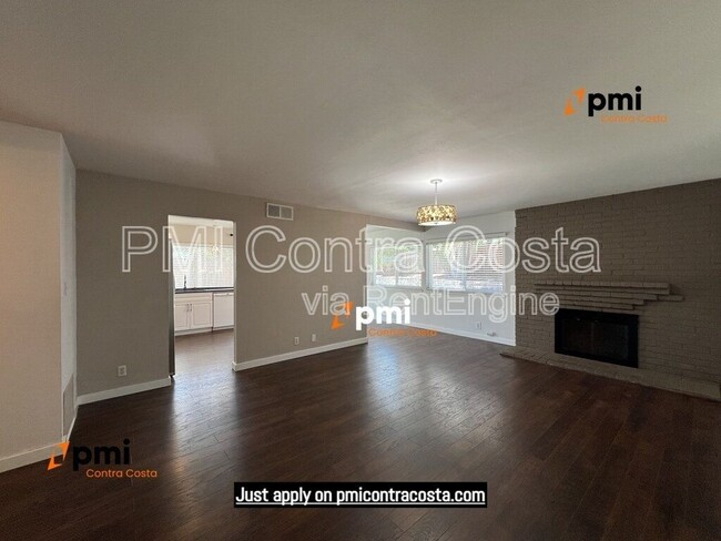 Building Photo - 2690 Waltrip Ln