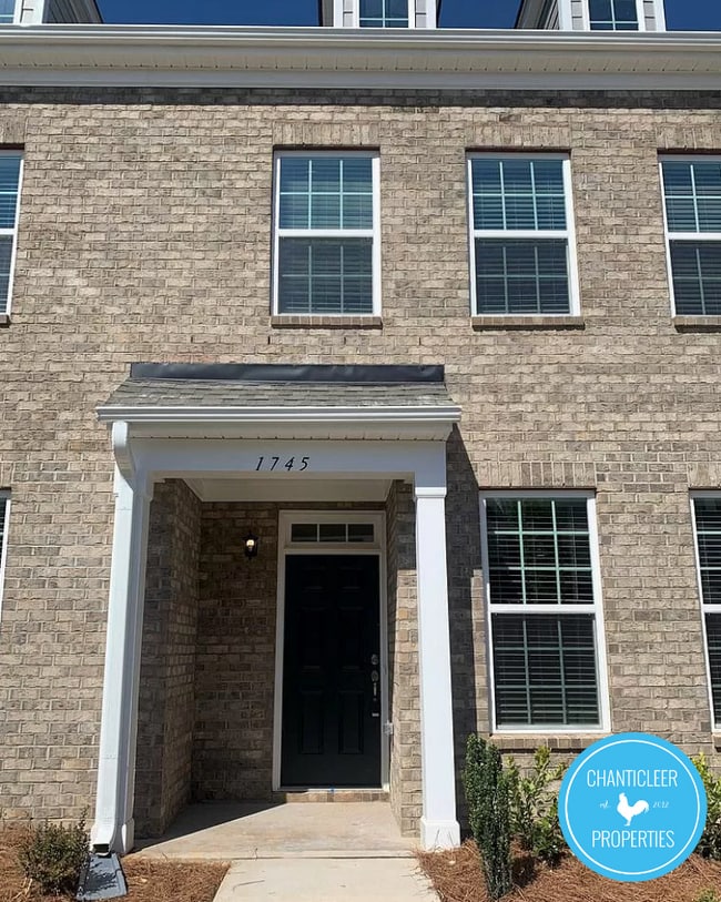 Building Photo - 1745 Eastfall St