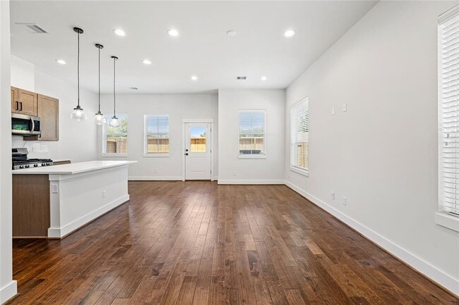 Building Photo - 5422 Wheatley St