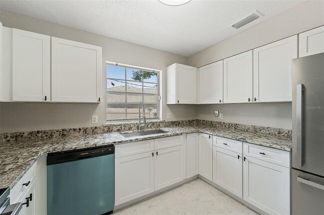 Building Photo - 47 Kathy Dr