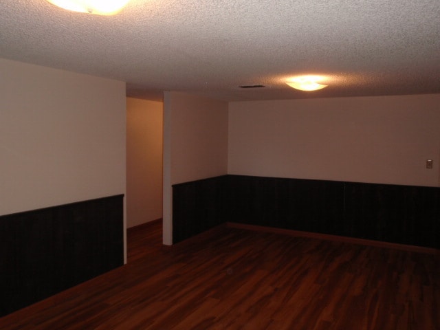 Building Photo - 920 Parkview Way