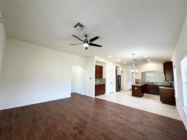 Building Photo - 23702 N Newport Bend