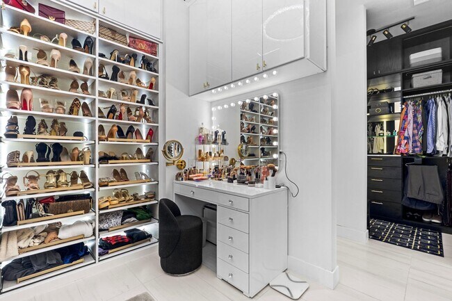 Building Photo - 12470 Solana Bay Cir