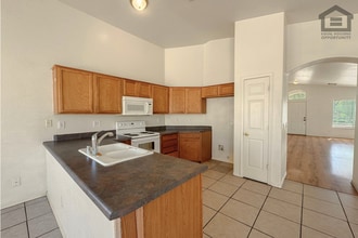 Building Photo - 3Bed/2Bath House at Northern Ave/87th Ave! Ready for Immediate Move-In! – Corner Lot!