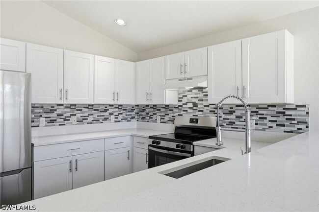 Building Photo - 4621 25th St SW