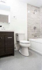 Building Photo - 2019 Commonwealth Ave