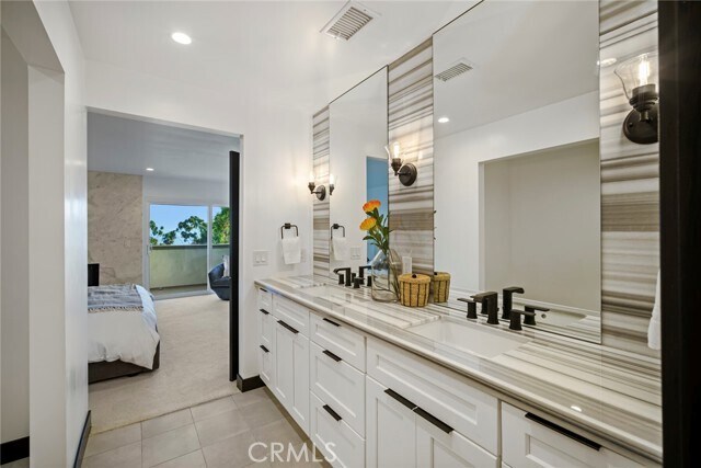 Building Photo - 23276 Atlantis Way
