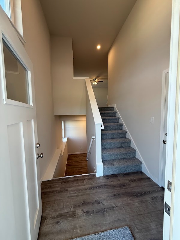 Building Photo - 5989-5991 Hanson Ct