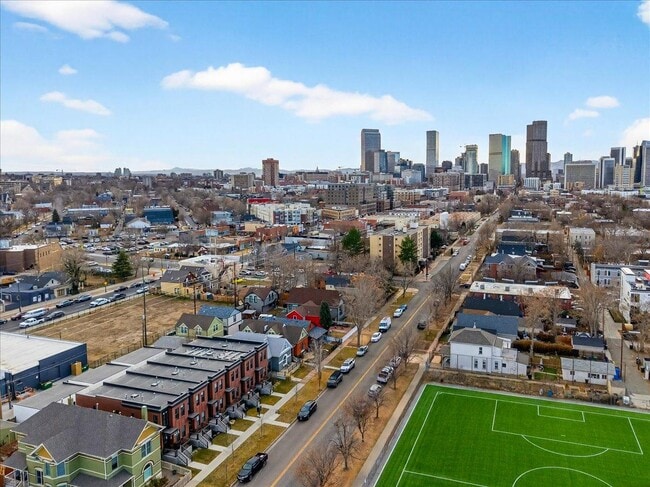 Building Photo - 2846 California St