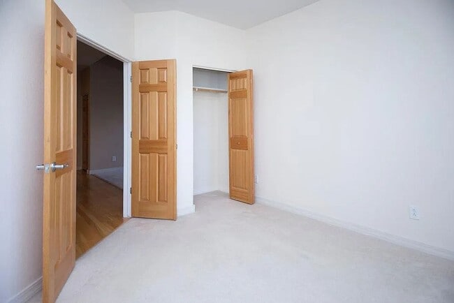 Building Photo - Beautiful Condo near Fossil Creek