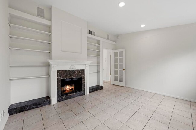 Building Photo - Cozy 2 Bed, 1 Bath Hideaway in Poway