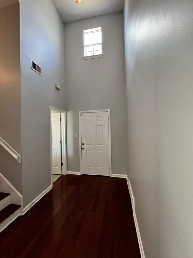 Building Photo - 6847 Kerry Valley Ln