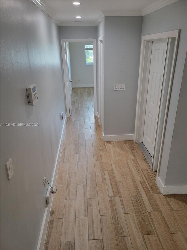 Building Photo - 1325 NW 123rd Terrace