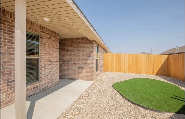 Building Photo - Bell Farms - 14408