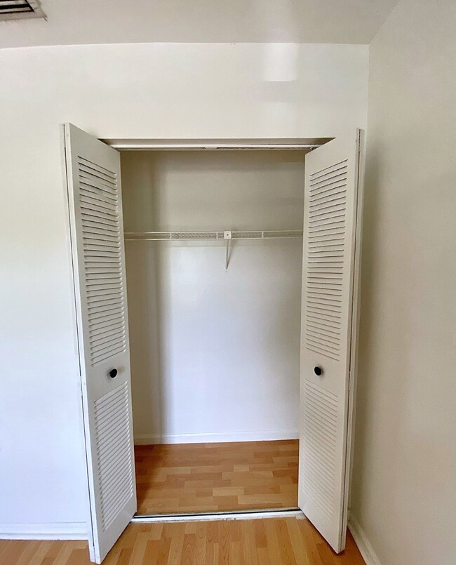 Second Bedroom Closet - 2900 Olivewood Terrace