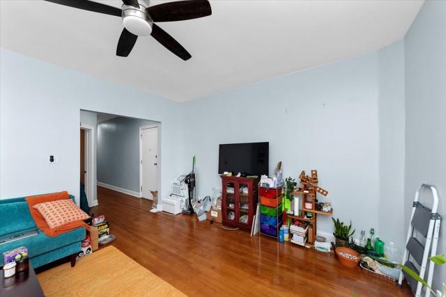 Building Photo - 1 bedroom in Chicago IL 60637