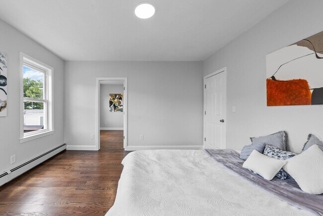 Building Photo - 2 Westerly St