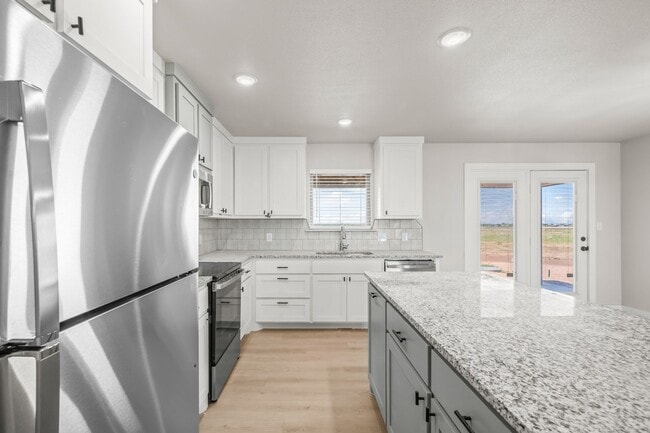 Building Photo - 10613 East C R 7400
