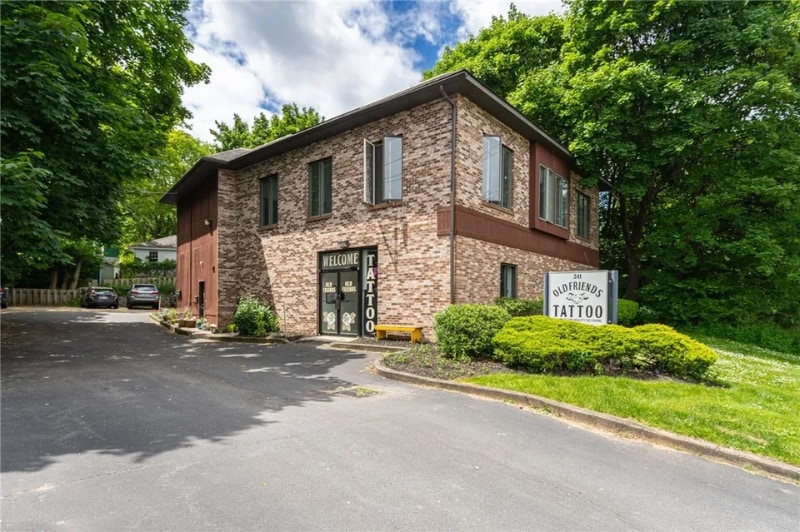 Primary Photo - 241 Norris Dr