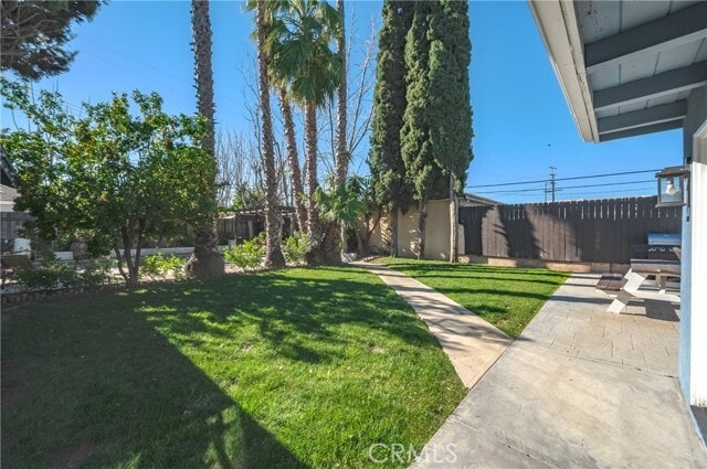 Building Photo - 20852 Kittridge St