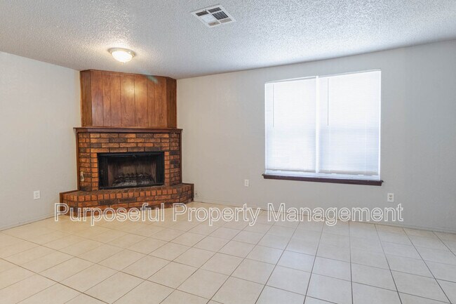 Building Photo - 930 SW 63rd St