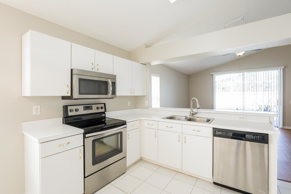 Building Photo - 9306 Hidden Water Cir