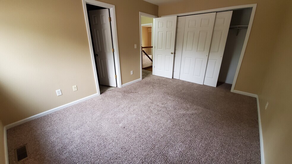 Second bedroom with Jack N Jill bathroom - 5750 W 20th St