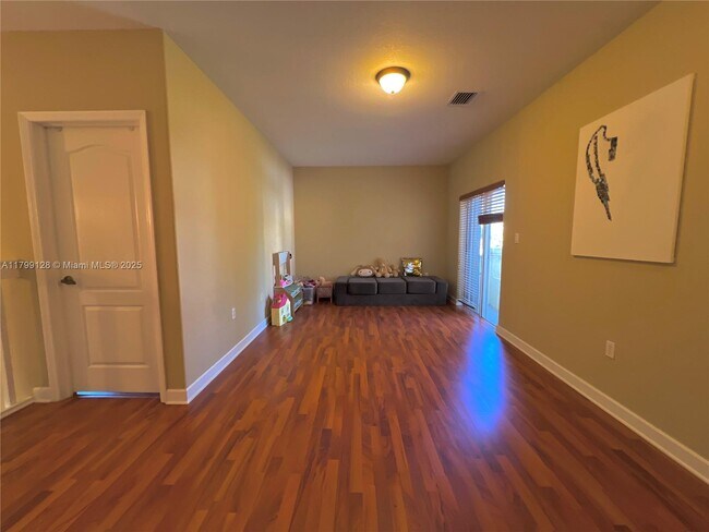 Building Photo - 5486 NW 112th Path