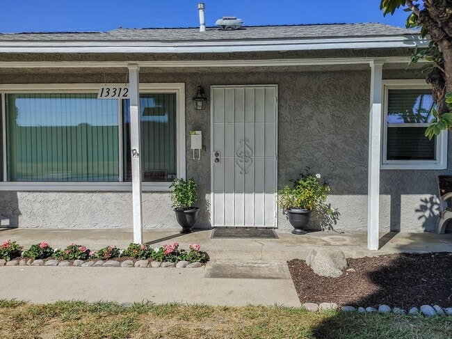 Building Photo - 13312 Markdale Ave