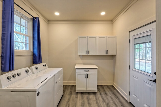 Building Photo - 3455 Hwy 441