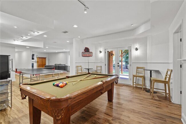 Building Photo - 455 Majestic Cove