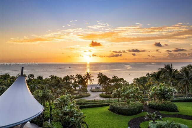 Building Photo - 10295 Collins Ave