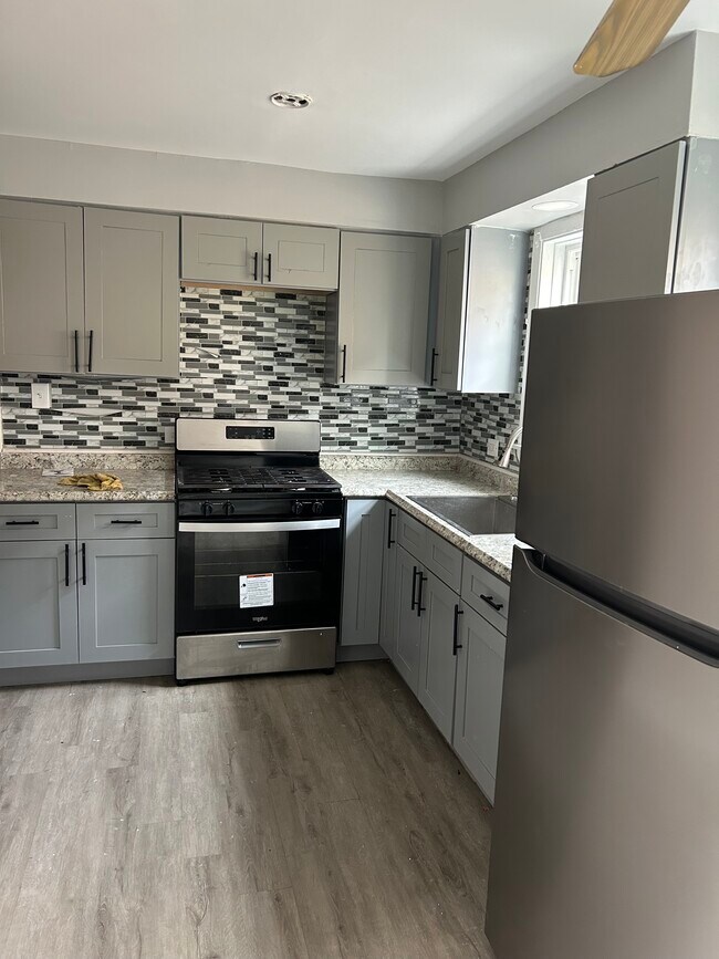 Building Photo - 2069 135th Pl