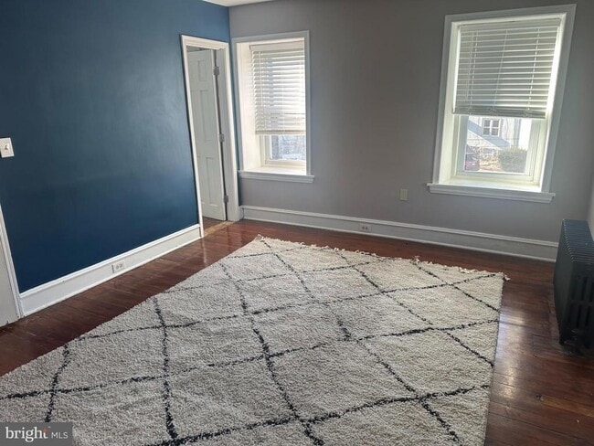 Building Photo - 204 Rosemary Ave